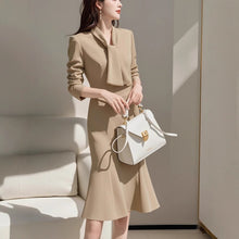 Carica l&#39;immagine nel visualizzatore di Gallery, OL Tie Collar Long Sleeve Slim Mermaid Midi Dress
