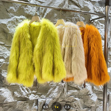 Load image into Gallery viewer, Finnish hand-woven fur coat short female 24 autumn winter fox fur real fur celebrity wind net infrared set large
