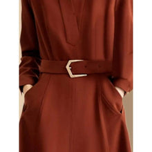 Laden Sie das Bild in den Galerie-Viewer, Elegant V Neck Slim Belted A Line Midi Dress
