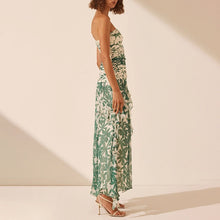 Laden Sie das Bild in den Galerie-Viewer, Printed Strapless Ruched Chiffon Maxi Dress
