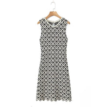 Load image into Gallery viewer, French Style Crochet Sleeveless Patterned Pencil Dress
