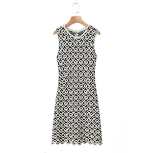 French Style Crochet Sleeveless Patterned Pencil Dress