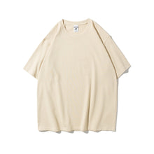 Laden Sie das Bild in den Galerie-Viewer, 280g Heavy Oversized Drop Shoulder Cotton T Shirt
