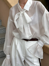 Laden Sie das Bild in den Galerie-Viewer, White Tie Bow Sexy Transparent Trumpet Sleeve Blouse
