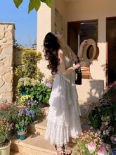 Charger l&#39;image dans la galerie, Fairy White Holiday Spaghetti Maxi Beach Dress
