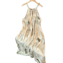 Charger l&#39;image dans la galerie, Sleeveless Tie Dye Halter Neck Beach Dress
