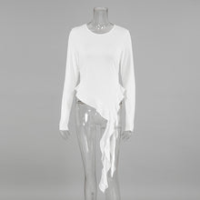 Carica l&#39;immagine nel visualizzatore di Gallery, White Round Neck Asymmetrical T shirt
