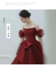 Laden Sie das Bild in den Galerie-Viewer, Burgundy Bridal Dress Puff Sleeve Long Princess Dress Stage Performance Birthday Puffy Evening Dress
