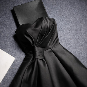 Short Tie Knot Strapless Satin Elegant Black Party Evening Dress