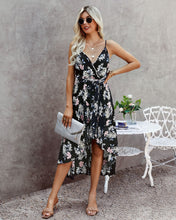 Load image into Gallery viewer, Fashion Printed Backless Spaghetti Tie Casual Dress
